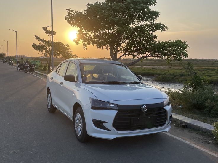 Sedan taxi service in Hubli